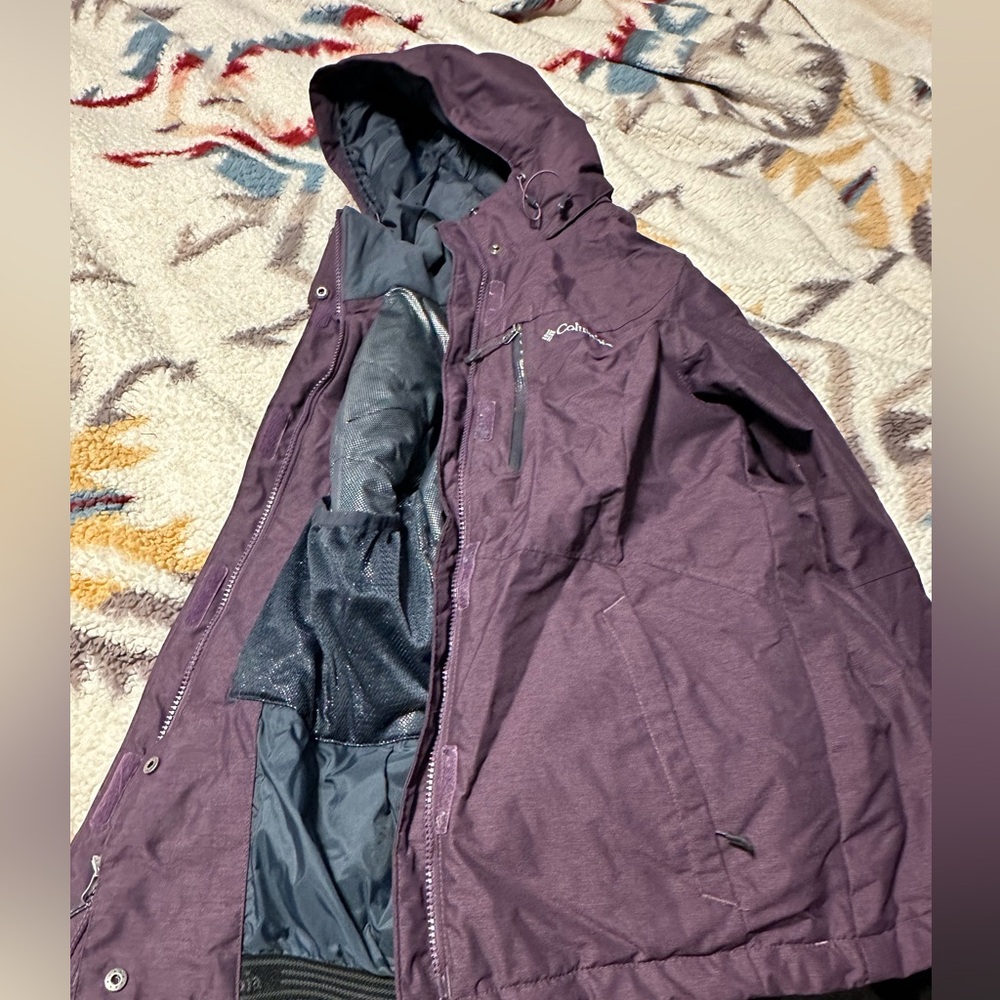 Women’s Columbia winter jacket. Size small. In great used condition